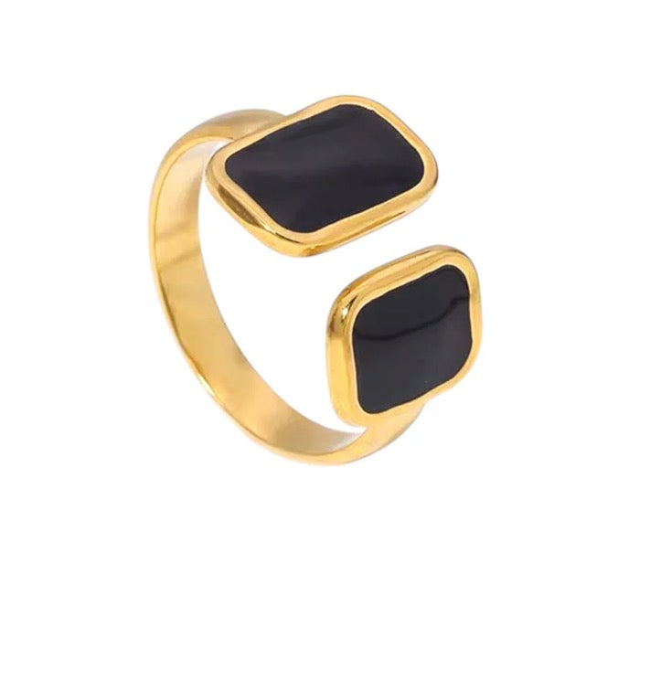 Horizon Line Ring (Black)