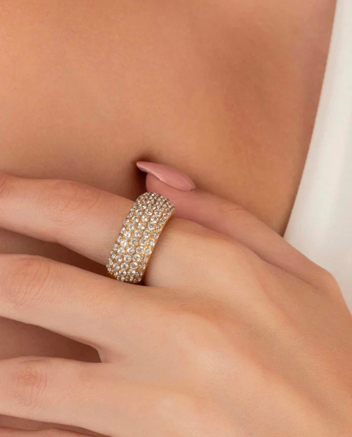 Luna Round Stone Ring (Copy)