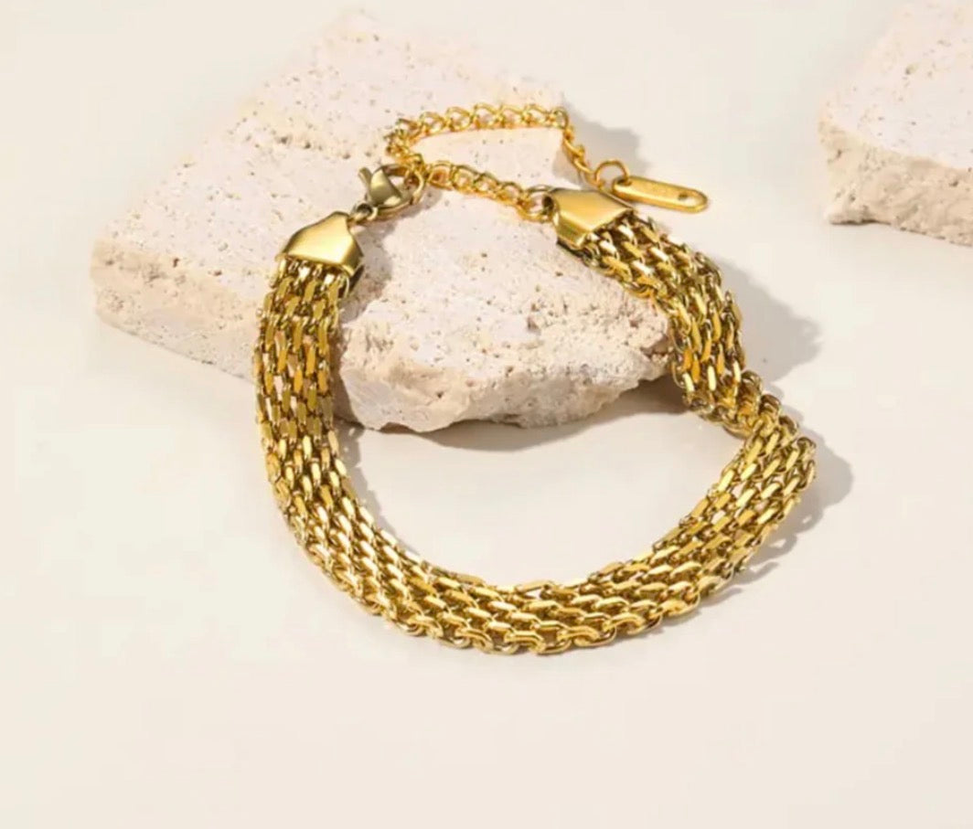 Hand Bracelet Tarnish Free