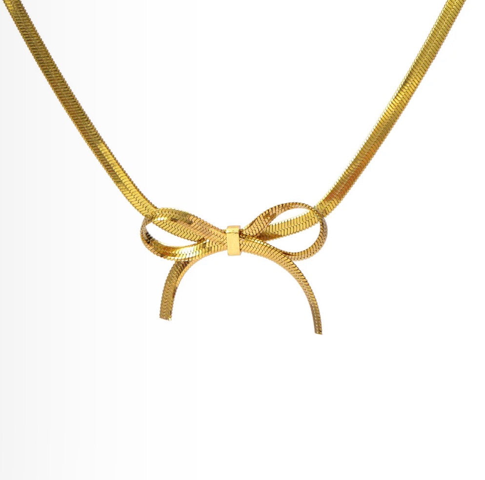 Polished Snake Chain Bow Necklace