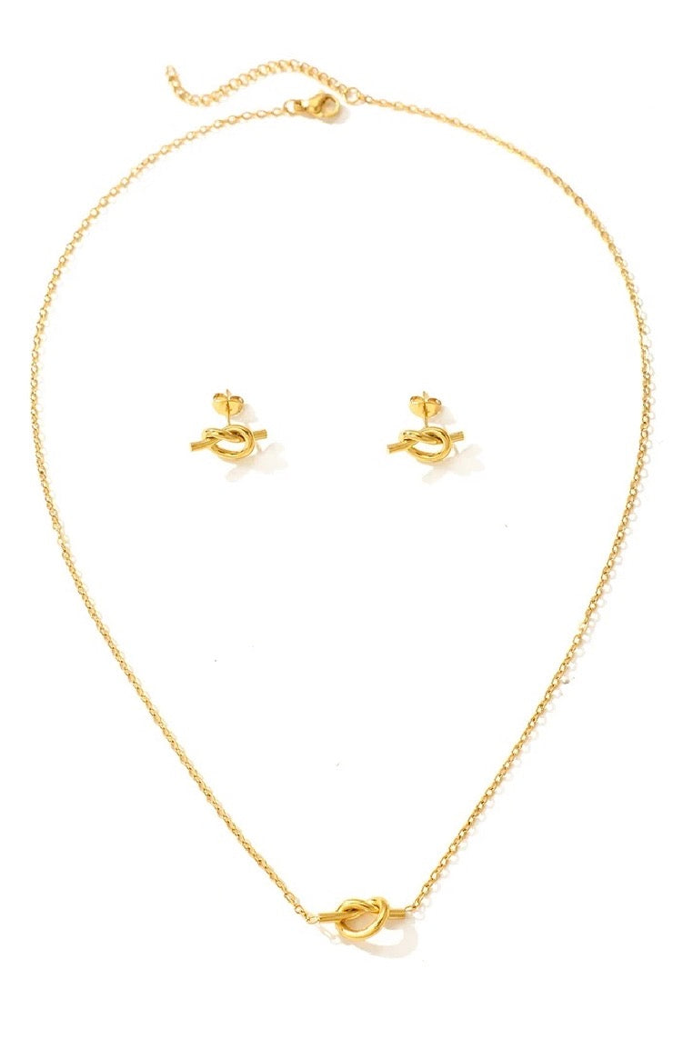 Infinity Knot Pendant