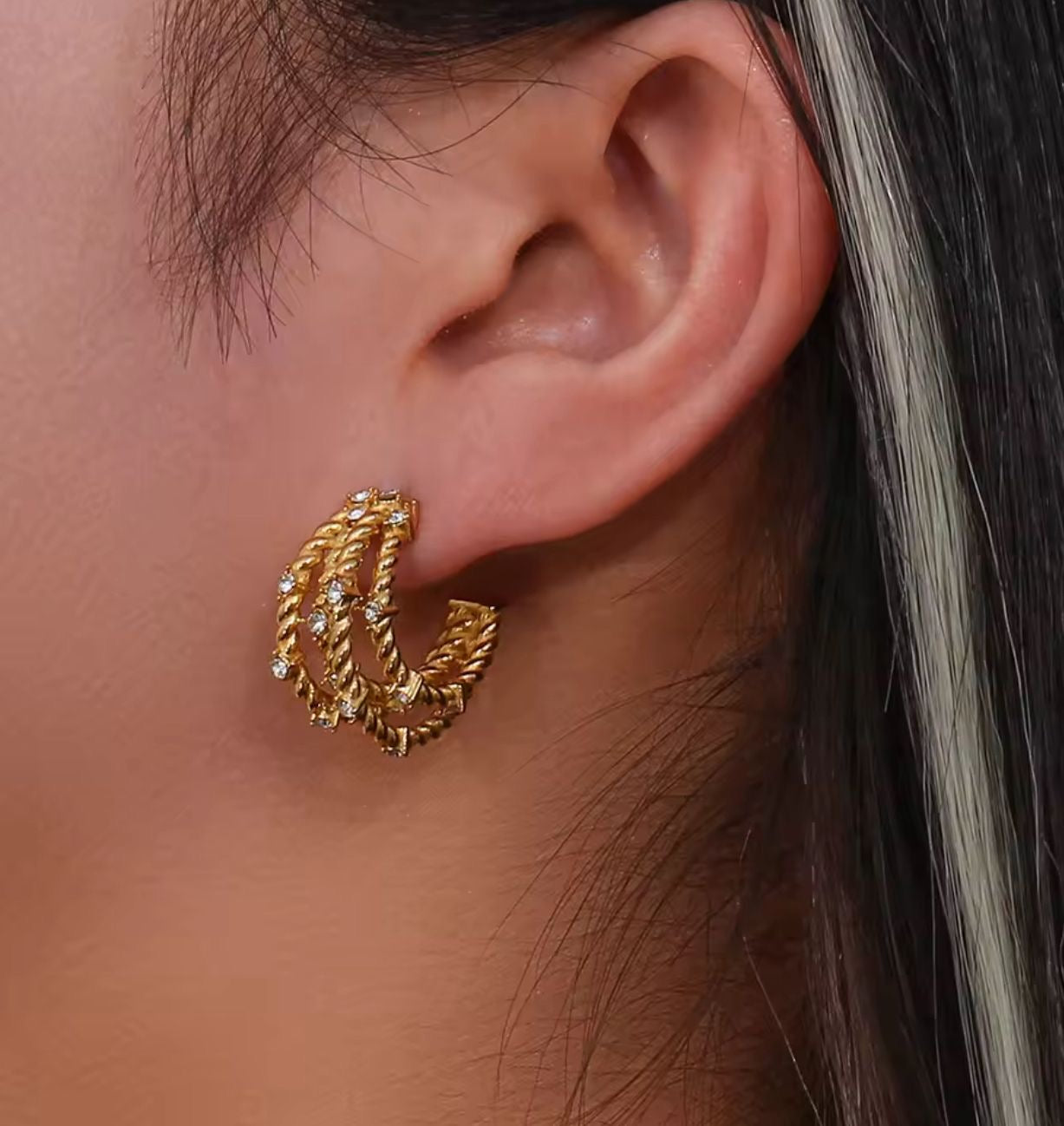 Chic Minimal Stud Earrings